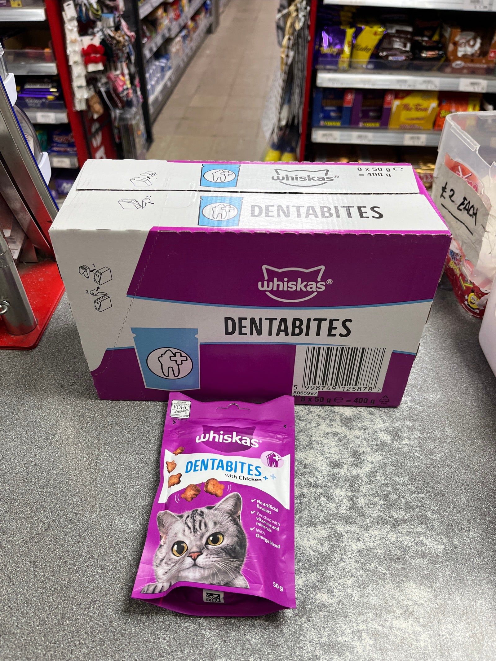 Whiskas Dentabites Cat Treats with Chicken 50 g Pack of 8